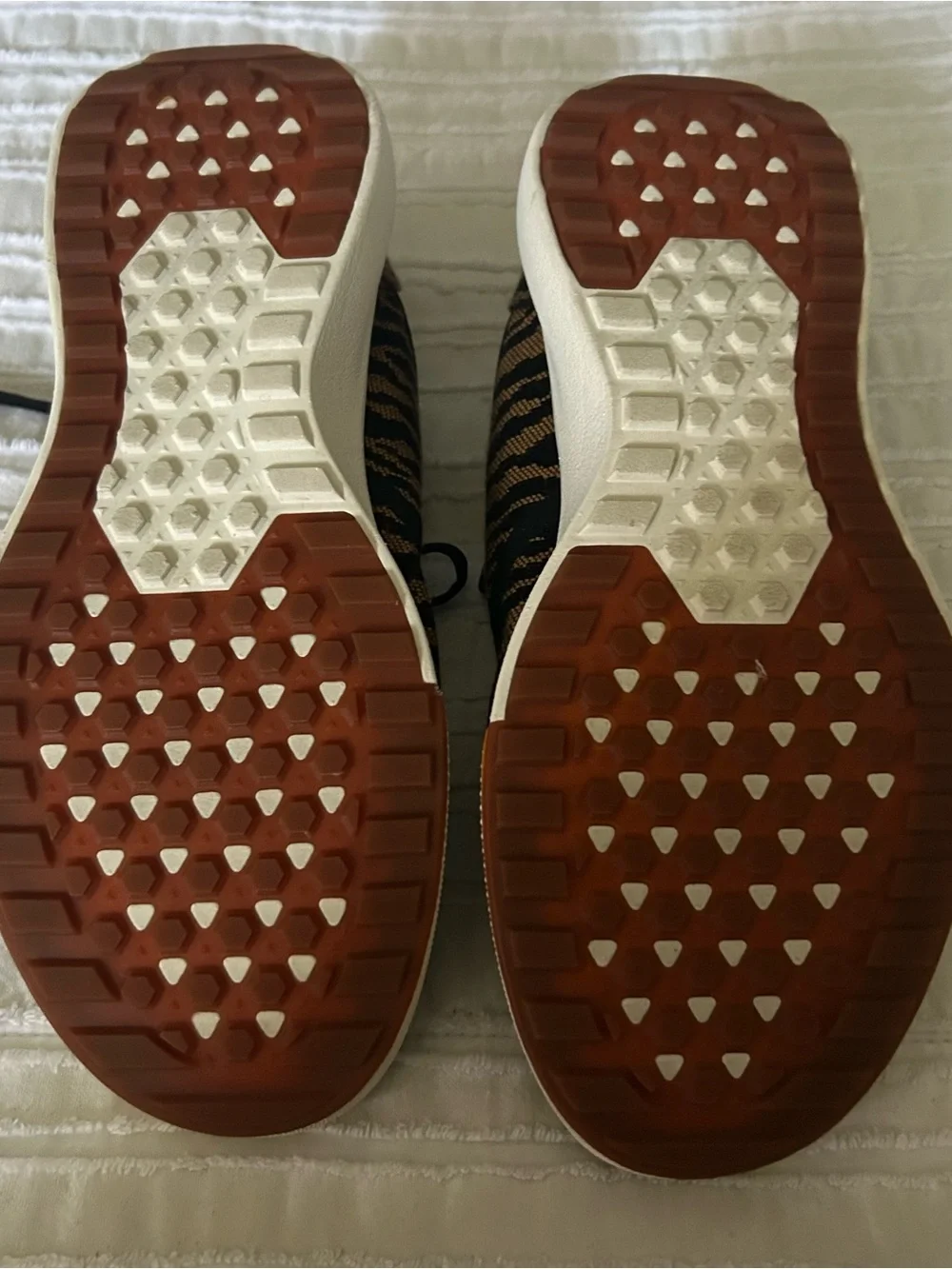 Vans UltraRange Knit Sneakers in Black and Brown Tiger Stripe